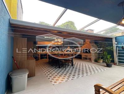 Sobrado para Venda, em Guarulhos, bairro Jardim Adriana, 3 dormit�rios, 3 banheiros, 1 su�te, 2 vagas